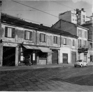 Altre immagini, positivo, bianco e nero, mm 118x88.