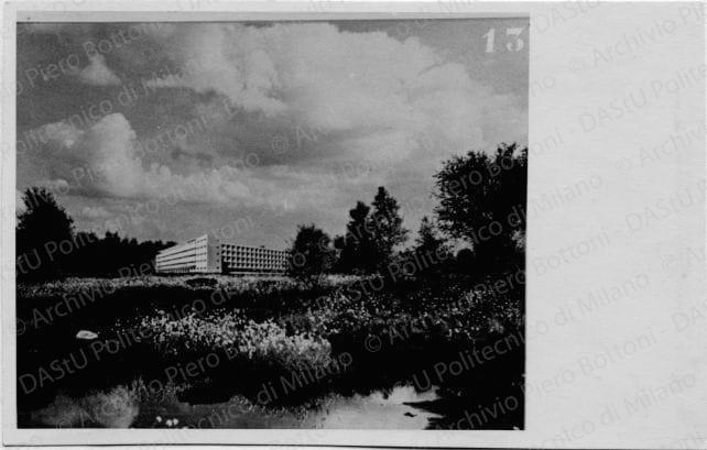 Architetti A. Bianchetti, W. Galmanini, C. Pea, progetto di Casa dello studente e sede del Guf in Pavia, 1934, riproduzionedi alcune tavole e viste del plastico. Fotomontaggio, positivo, bianco e nero, mm 85x136. 