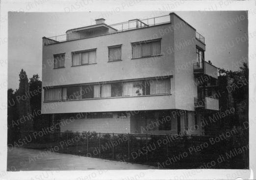 Paesaggi urbani, architetture, ambienti e situazioni diverse, positivo, bianco e nero, mm 62x92. 