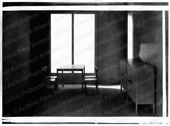 Mobili per studio, positivo, bianco e nero, mm 176x238.