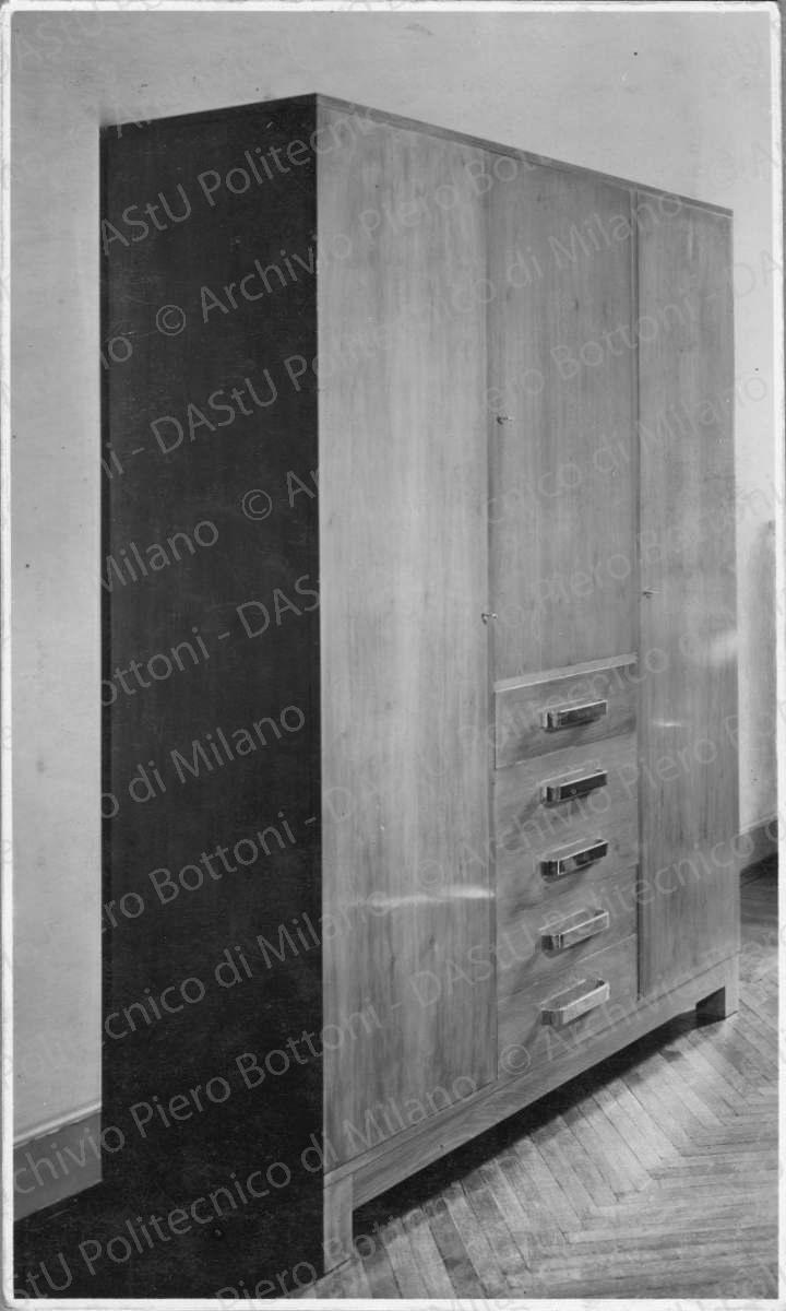 Positivo, bn, mm 224x135. Album nero n.3.