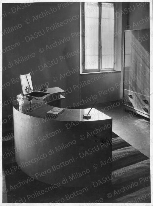 Positivo, bn, mm 175x235. Album nero n.6.
