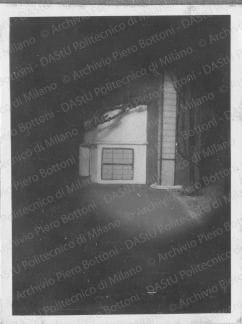 Positivo, bn, mm 45x34. Album nero n.8.