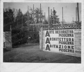 Positivo, bn, mm 37x41. Album nero n.8.