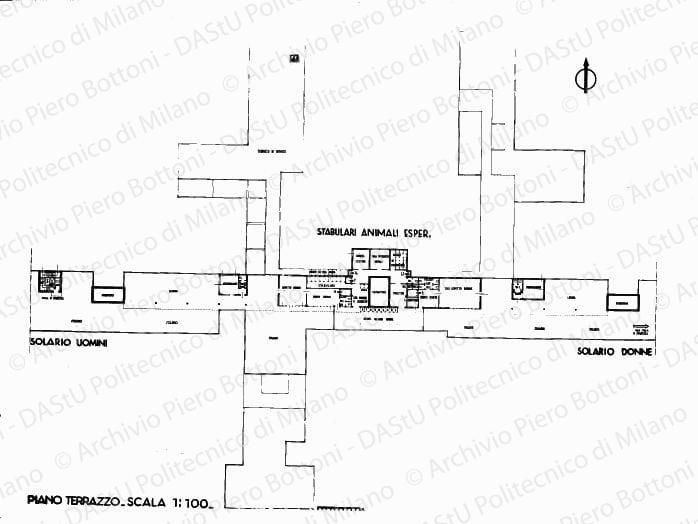 Riproduzione "Piano terrazzo. 1:100", positivo, bianco e nero, mm 178x240. Su due fotografie timbro ad inchiostro sul verso: "Motto GR PB 1933".