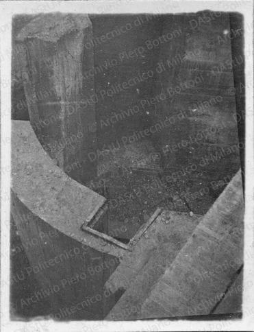 Positivo, bn, mm 41x33. Album nero n.11.