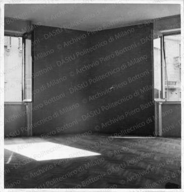 Positivo, bn, mm 130x125. Album nero n.11.