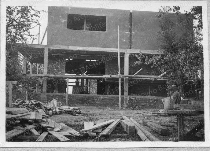 Positivo, bn, mm 58x83. Album nero n.11.