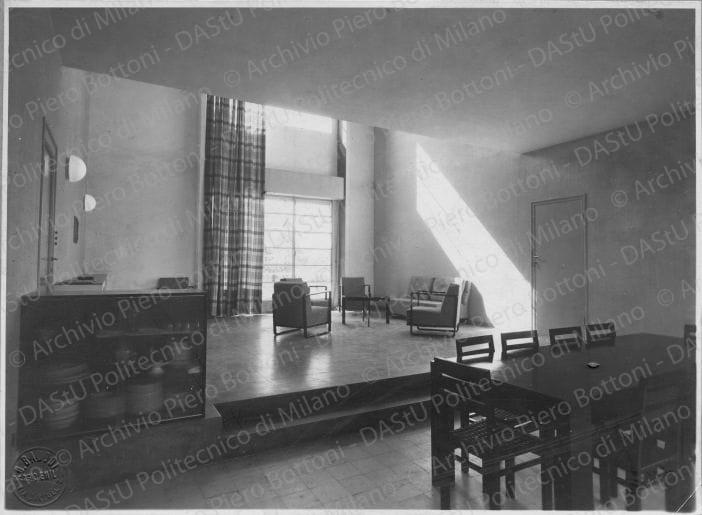 Positivo, bn, mm 125x170. Album nero n.11.