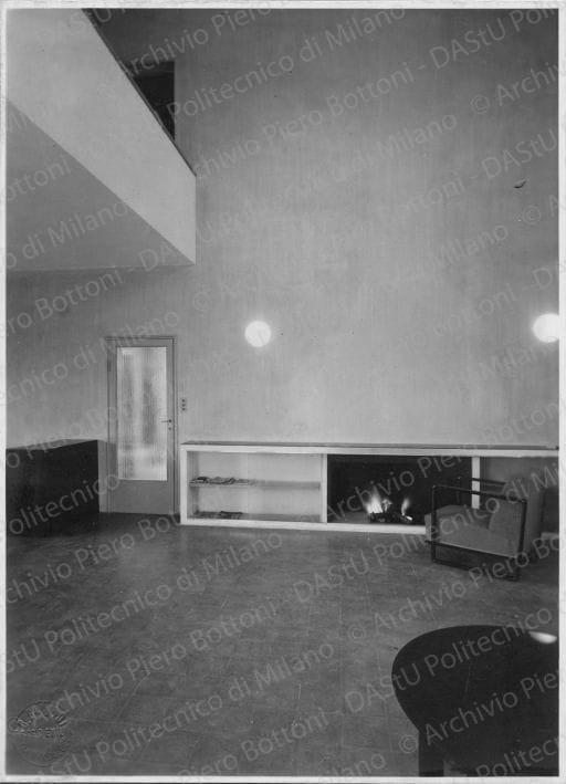 Positivo, bn, mm 172x125. Album nero n.11.