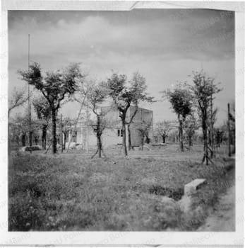 Veduta del prospetto nord-est, positivo, bianco e nero, mm 60x60. Fotografia in album.