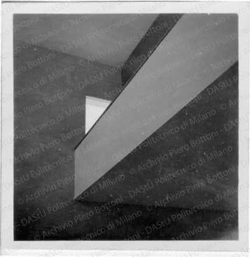 Veduta del soppalco, positivo, bianco e nero, mm 60x61. 