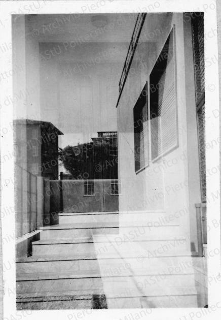 Positivo, bn, mm 90x63. Album nero n.12.