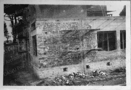 Positivo, bn, mm 201x131. Album nero n.12.