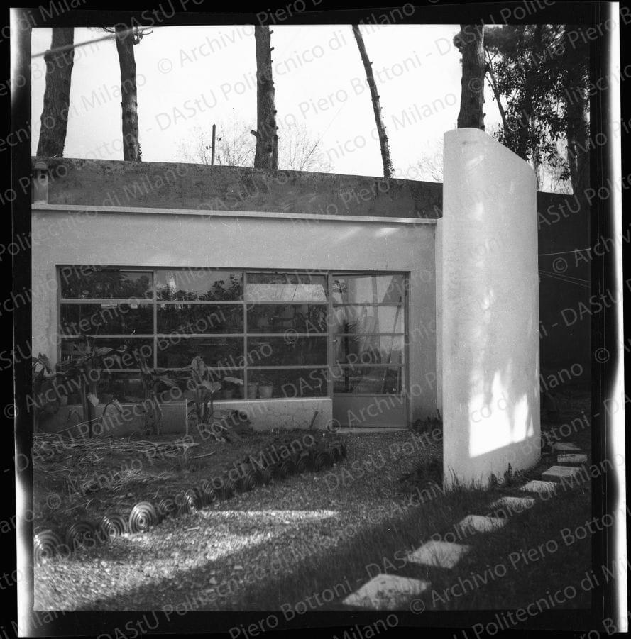 Negativo, bianco e nero, mm 56x59.