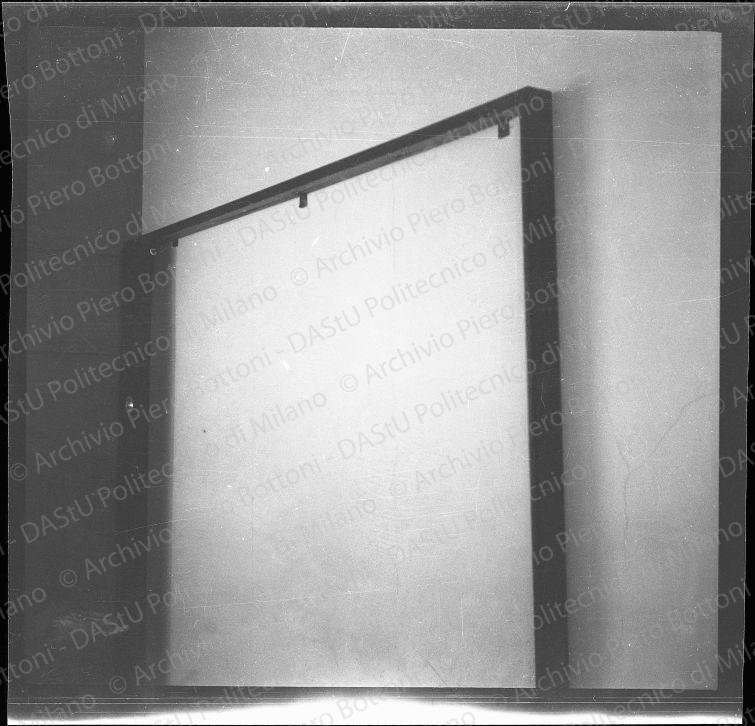 Negativo, bianco e nero, mm 56x59.