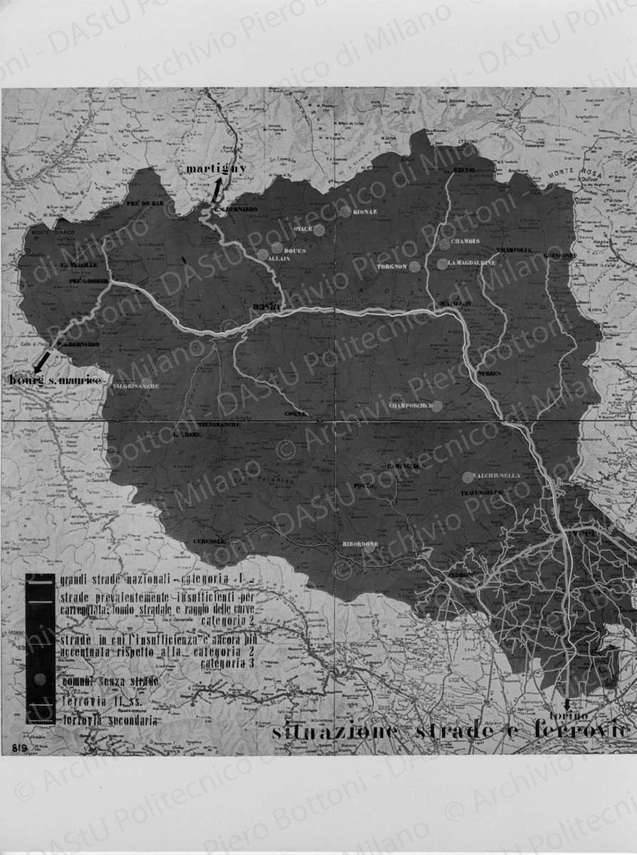 Riproduzione di tavola di analisi Valle d'Aosta: "819 Situazione strade e ferrovie", positivo, bianco e nero, mm 291x230. 
