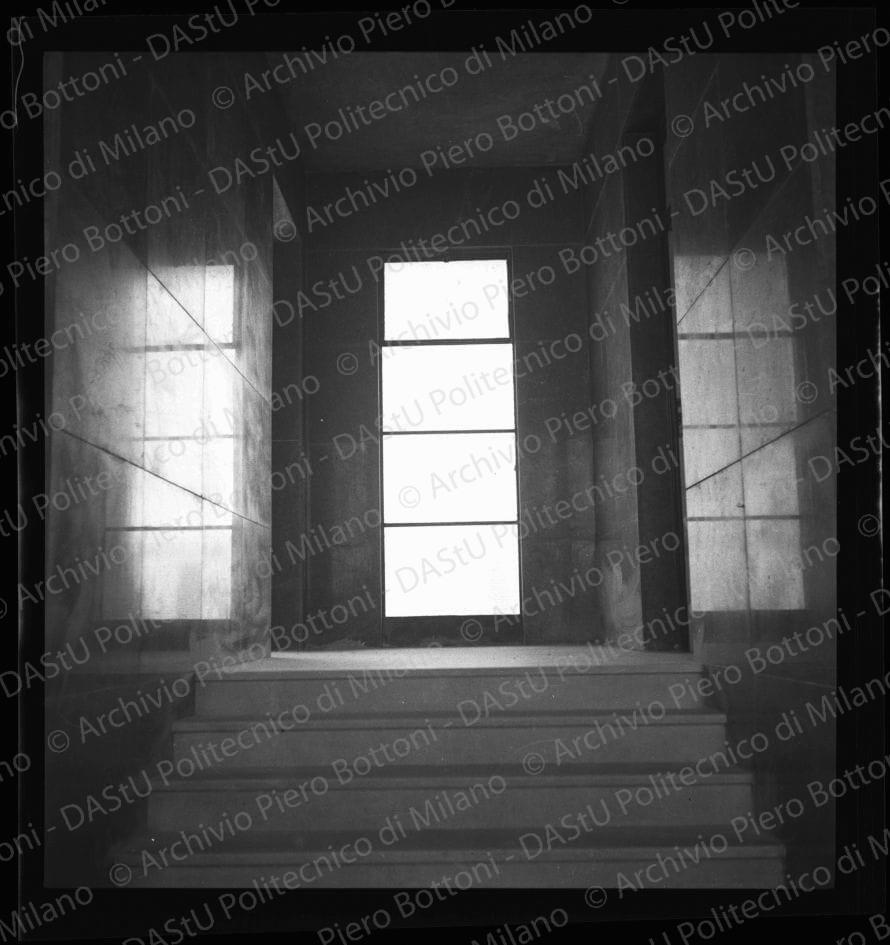 Negativo, bianco e nero, mm 56x59.