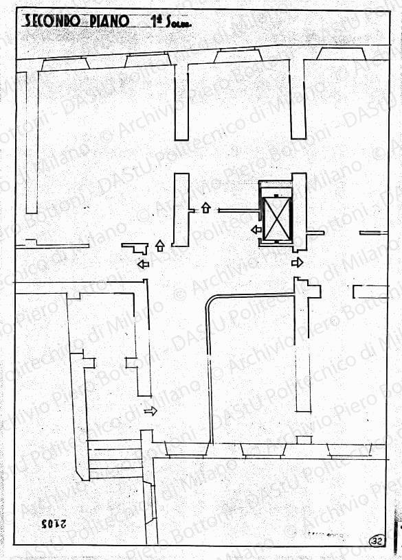 Pianta sistemazione ascensore secondo piano, 1 soluz., scala 1:50, prot. 2105, 1 marzo 1936.China e matita su lucido, cm 36,7x25,4. 