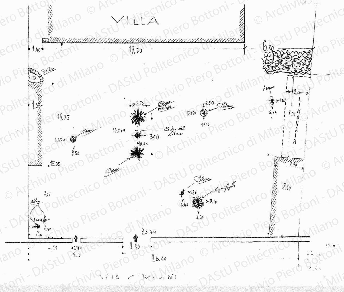 Rilievo giardino esistente, planimetria, scala 1:100, s.d. Matita, penna e matita verde su lucido, cm 27,5x32,7. 