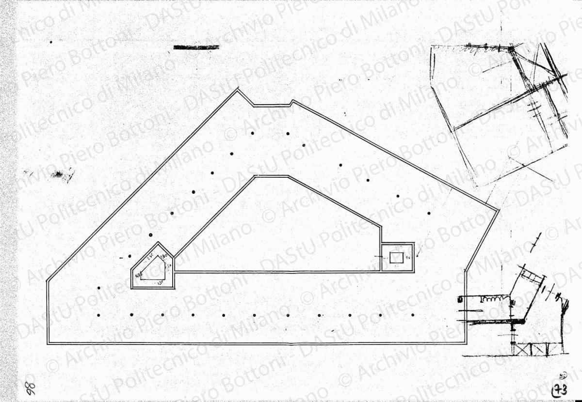 Studio palazzo ovest, schizzi prospettici delle facciate, s.d. Penna e matita su carta, cm 21,4x28,3. 