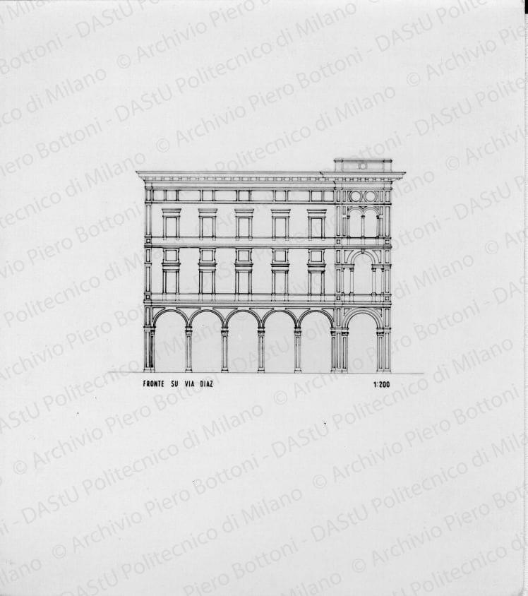 Riproduzione "Fronte su via Diaz 1:200" Palazzo Arengario, positivo, bianco e nero, mm 178x158.