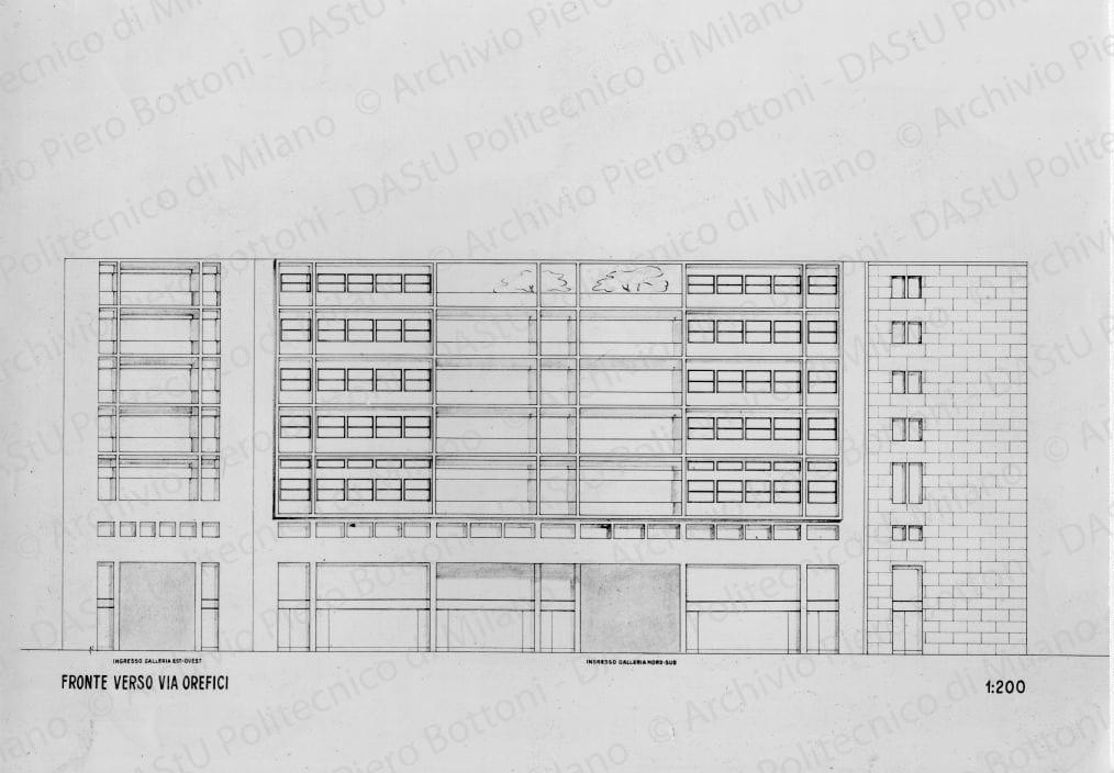 Riproduzione "Fronte verso via Orefici  1:200", positivo, bianco e nero, mm 152x215.