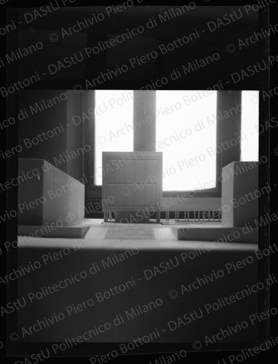 Negativo, bianco e nero, mm 56x59.