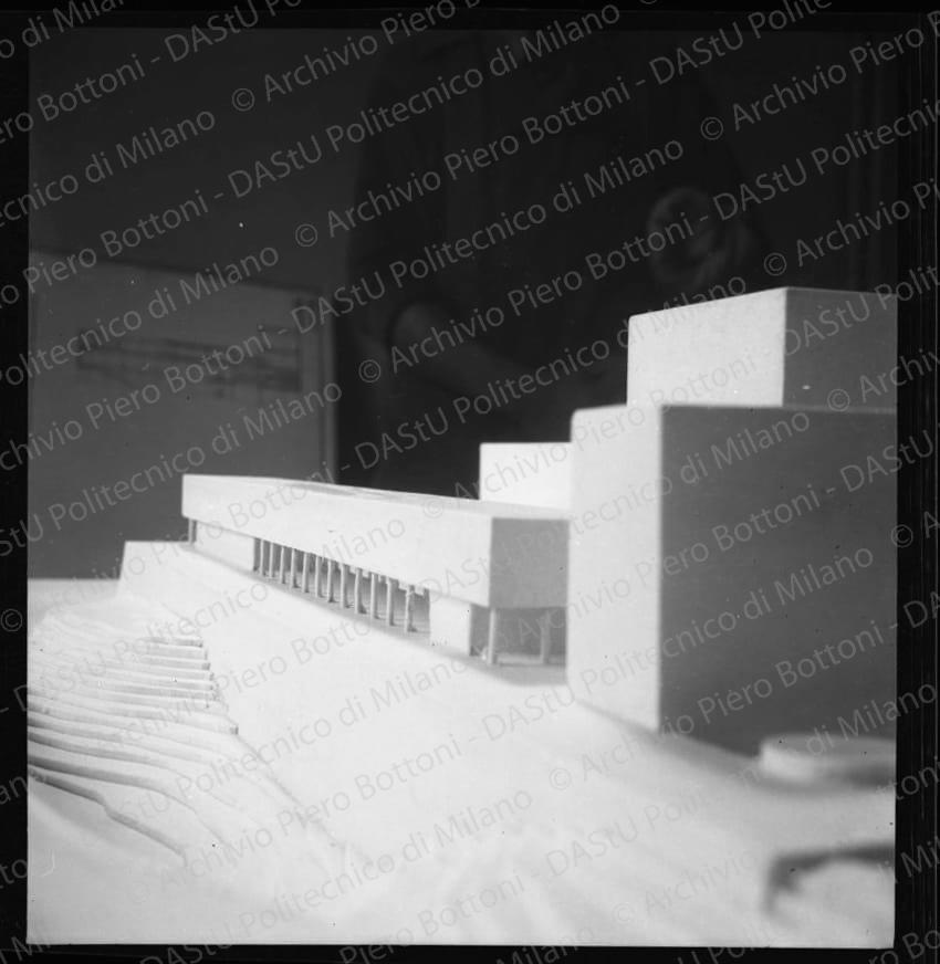 Negativo, bianco e nero, mm 56x59.