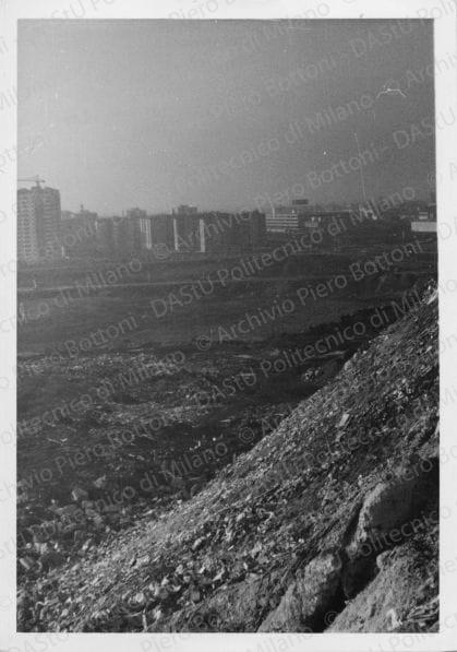 Veduta del QT8 in costruzione, gennaio 1965. Positivo, bianco e nero, mm 128x89.